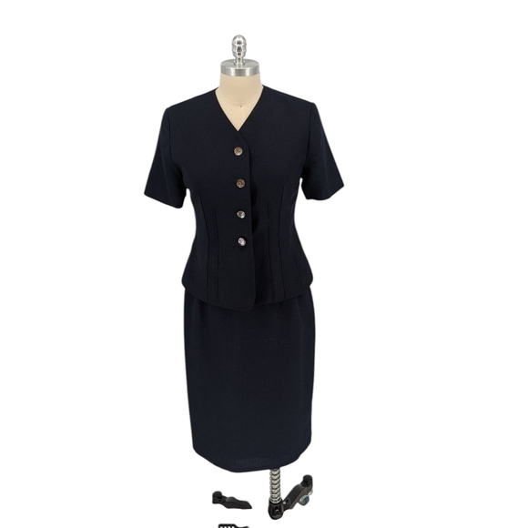 Kasper Top and Skirt Set Navy Blue size 8P retro vintage preppy Business casual - Picture 1 of 9